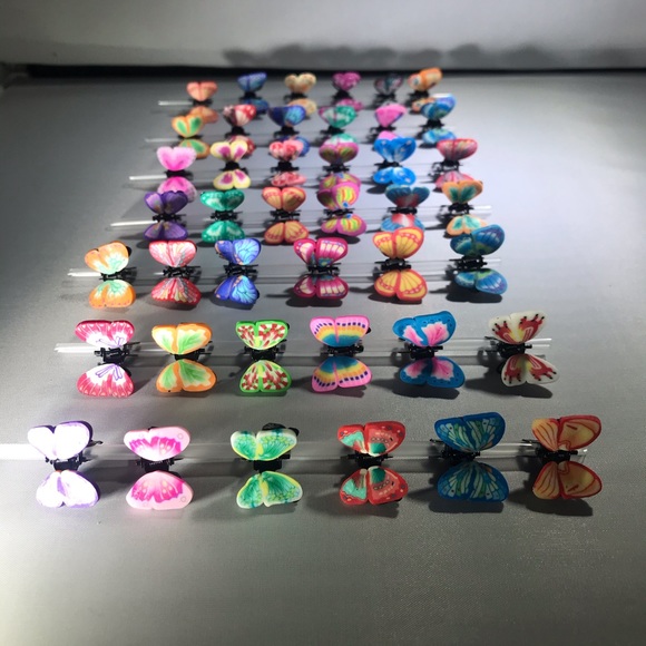 New 4 sets of butterflies clips - Picture 3 of 3